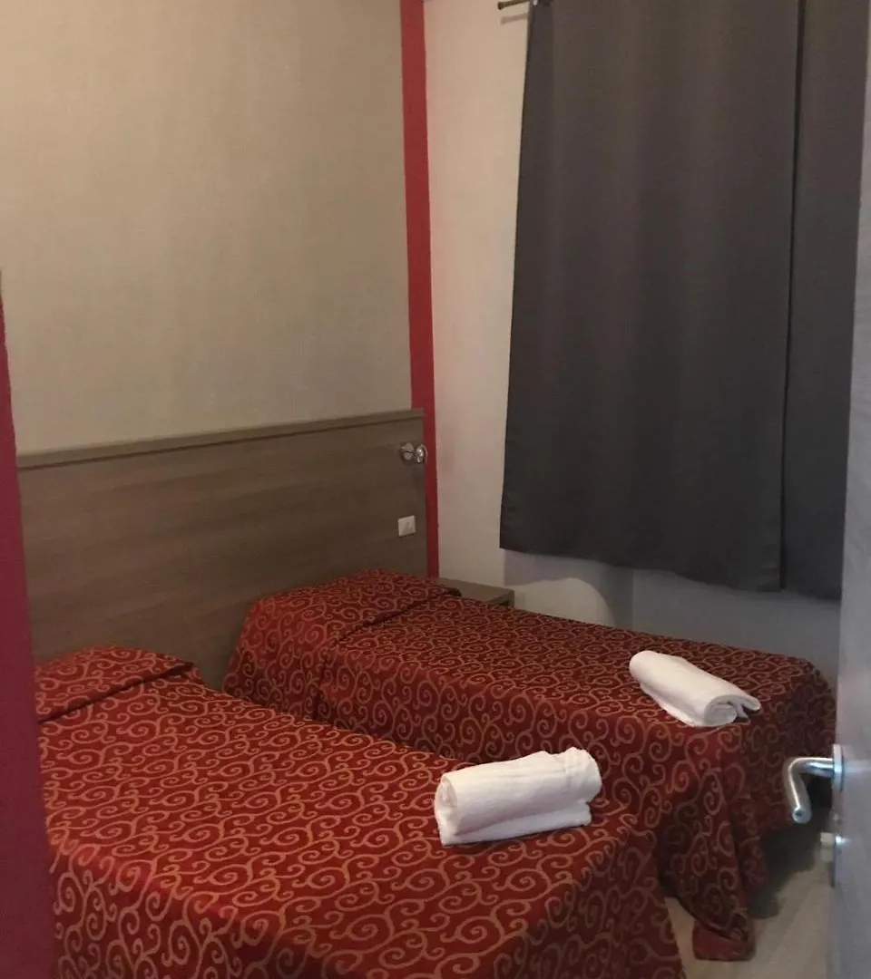 Soperga Guesthouse Milan 3*,  Italy